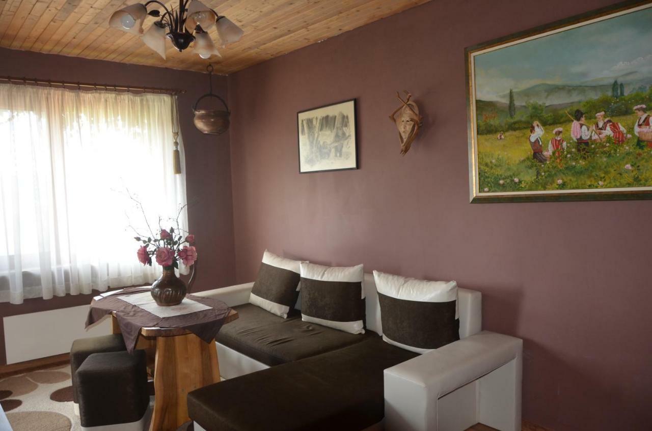 Guest House Amazonia Varna ภายนอก รูปภาพ